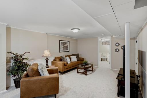 2280 Randy Avenue, White Bear Lake, MN 55110