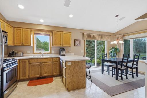 2905 127th Circle NW, Coon Rapids, MN 55448