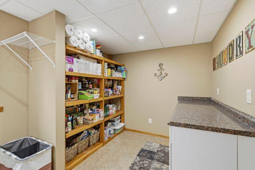 2905 127th Circle NW, Coon Rapids, MN 55448