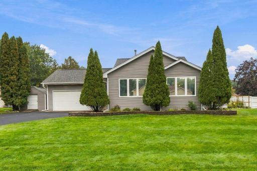2905 127th Circle NW, Coon Rapids, MN 55448