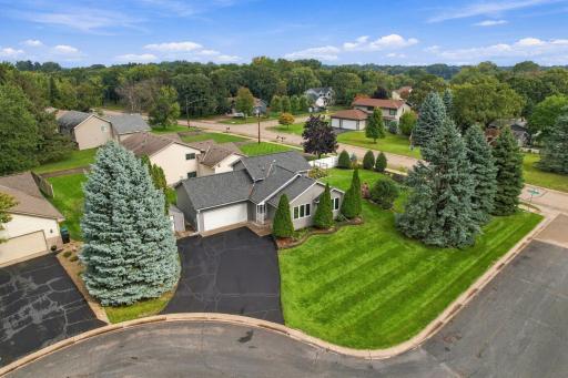 2905 127th Circle NW, Coon Rapids, MN 55448