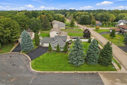 2905 127th Circle NW, Coon Rapids, MN 55448