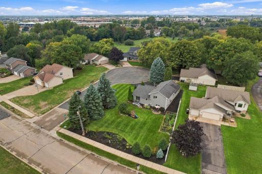 2905 127th Circle NW, Coon Rapids, MN 55448