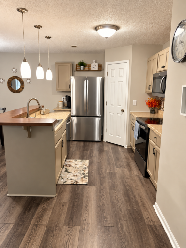 26535 Evergreen Court, Elko New Market, MN 55020