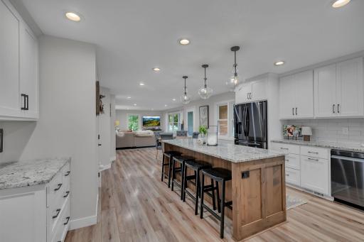 1685 Riverside Avenue N, Sartell, MN 56377