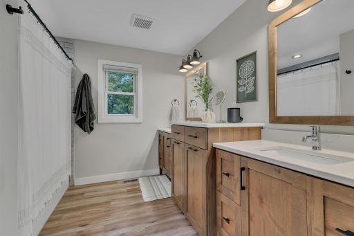 1685 Riverside Avenue N, Sartell, MN 56377