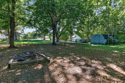 6913 Toledo Avenue N, Brooklyn Center, MN 55429