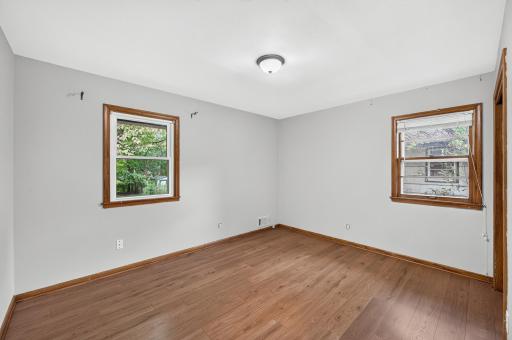 6913 Toledo Avenue N, Brooklyn Center, MN 55429
