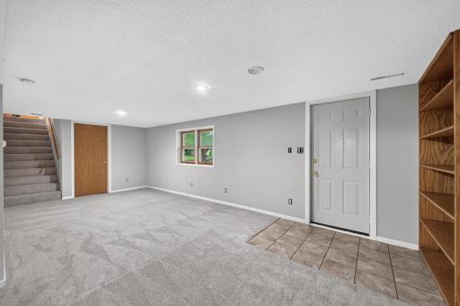 6913 Toledo Avenue N, Brooklyn Center, MN 55429
