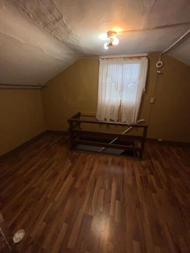 325 N 1st Street, Kellogg, MN 55945