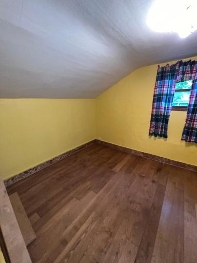 325 N 1st Street, Kellogg, MN 55945