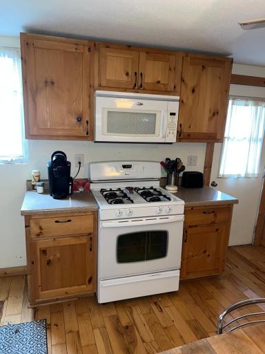 325 N 1st Street, Kellogg, MN 55945