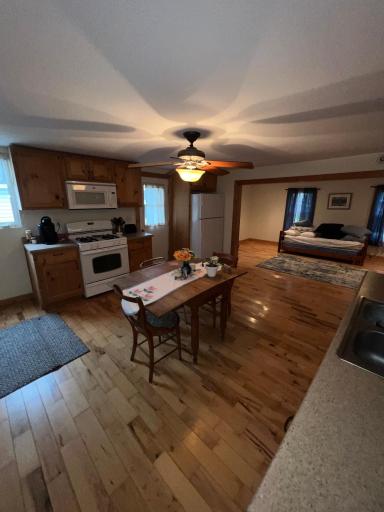 325 N 1st Street, Kellogg, MN 55945