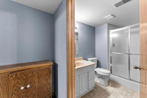 420 Village Court, Cambridge, MN 55008