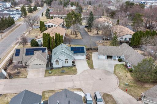 420 Village Court, Cambridge, MN 55008