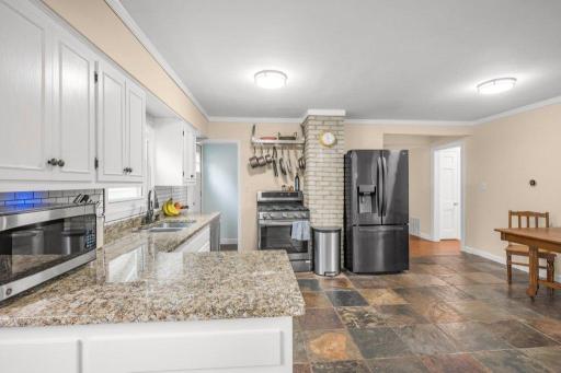 3029 Idaho Avenue S, Saint Louis Park, MN 55426