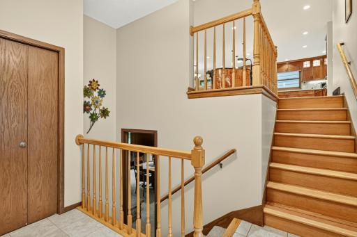 2228 Viking Drive NW, Rochester, MN 55901