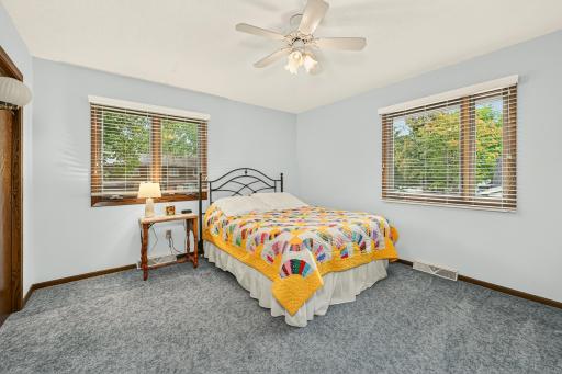 2228 Viking Drive NW, Rochester, MN 55901