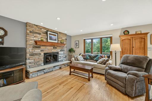 2228 Viking Drive NW, Rochester, MN 55901