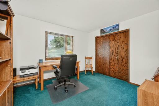 2228 Viking Drive NW, Rochester, MN 55901
