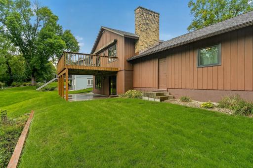 2228 Viking Drive NW, Rochester, MN 55901