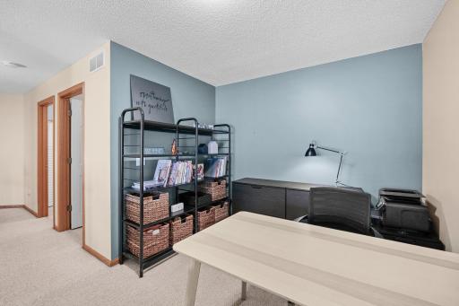 9153 Holly Lane N, Maple Grove, MN 55311
