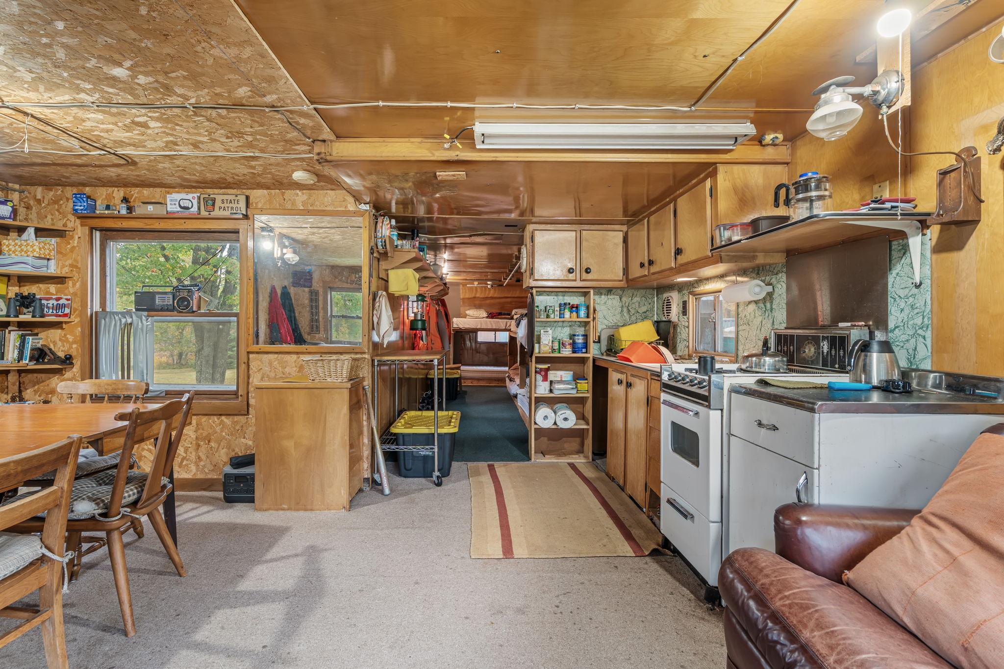 6-web-or-mls-62427-lower-tamarack-rd.jpg