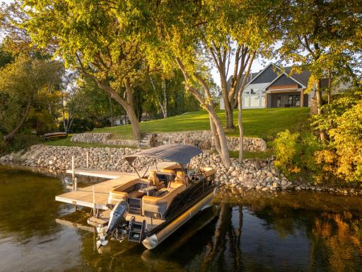 Pontoon matches the house and is available for a separate purchase.