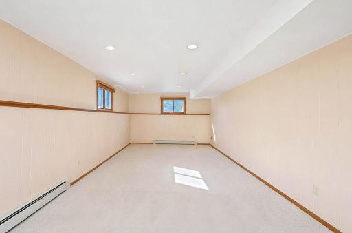 2844 NE Longfellow Road N, Fargo, ND 58102