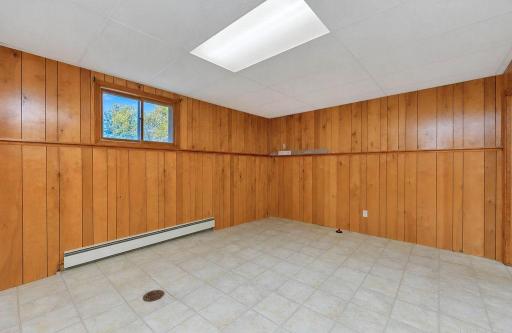 2844 NE Longfellow Road N, Fargo, ND 58102