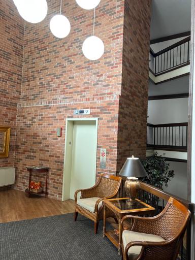 Photo for 10113 W 34th Street, 111, Minnetonka, MN 55305 - listing #7150598 10113 W 34th Street, 111, Minnetonka, MN 55305