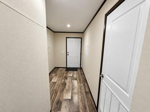 215 N Mckay Avenue, 13, Alexandria, MN 56308
