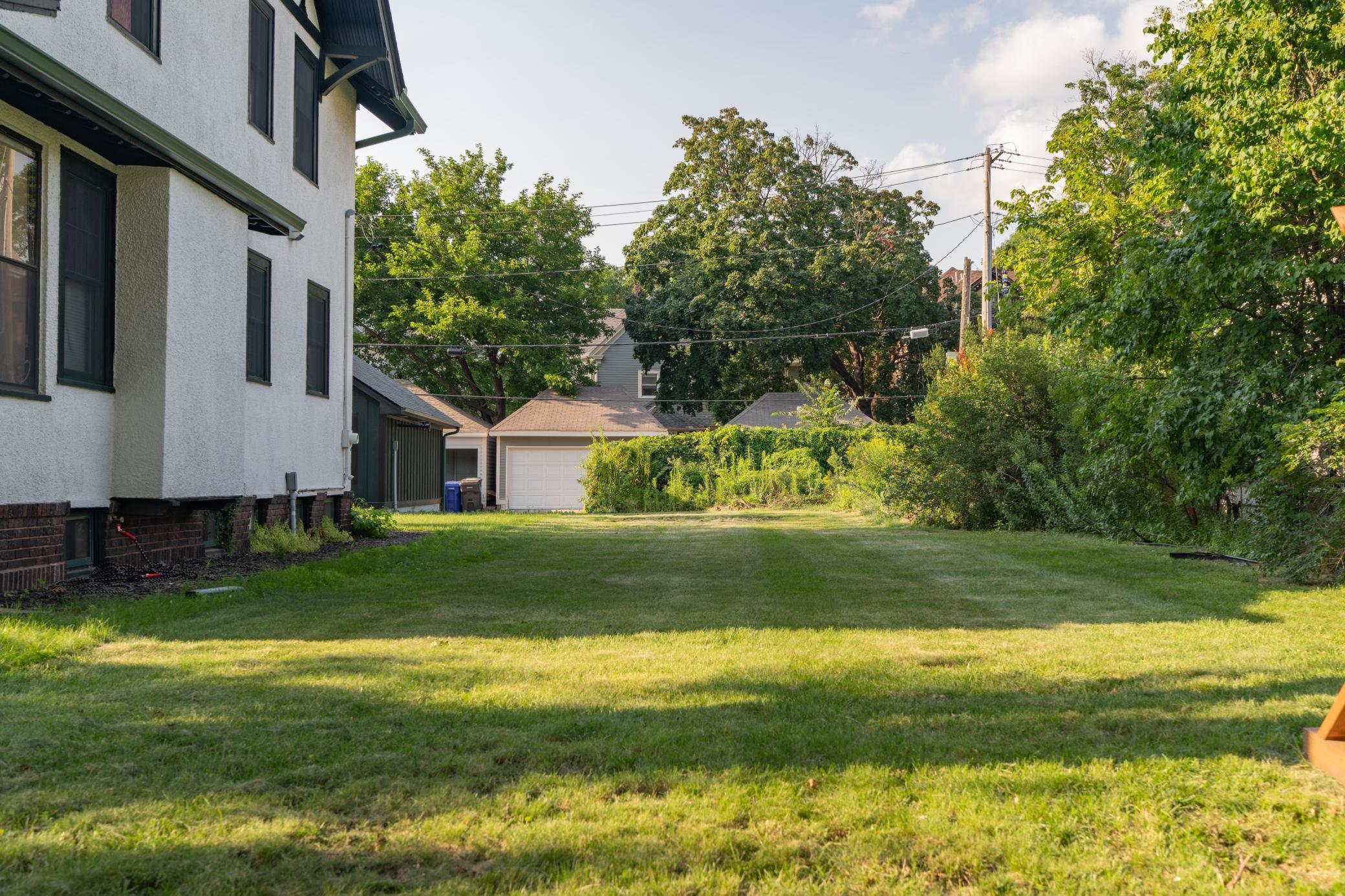 Property photo for 545 Holly Avenue, Saint Paul, MN 55102