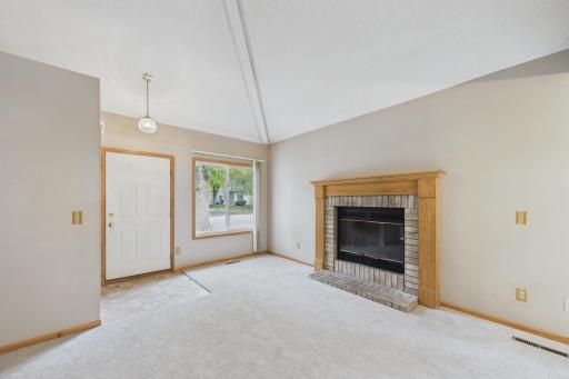 3617 Saint Francis Way, B, Eagan, MN 55123