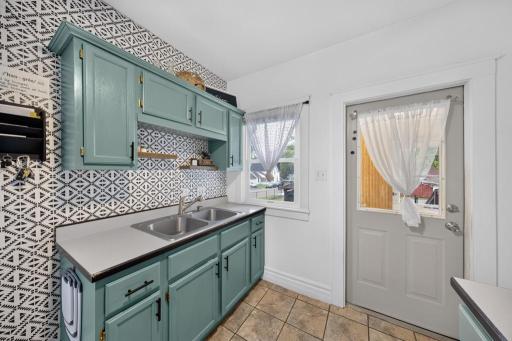 623 Winona Street SE, Chatfield, MN 55923