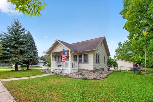 623 Winona Street SE, Chatfield, MN 55923