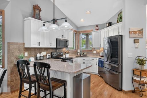 2048 Crimson Ridge Drive NW, Rochester, MN 55901