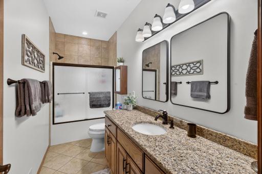 2048 Crimson Ridge Drive NW, Rochester, MN 55901