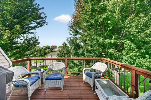 2048 Crimson Ridge Drive NW, Rochester, MN 55901