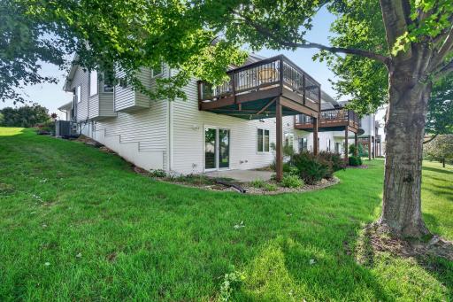2048 Crimson Ridge Drive NW, Rochester, MN 55901