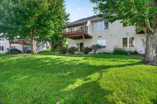 2048 Crimson Ridge Drive NW, Rochester, MN 55901