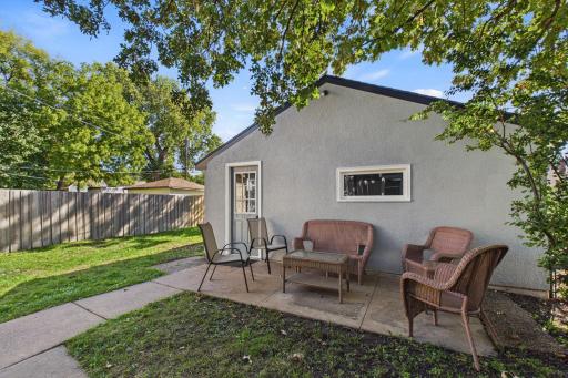 186 Hurley Street E, Saint Paul, MN 55118