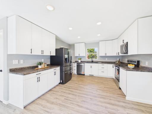 1255 40th Street SE, Murdock, MN 56271