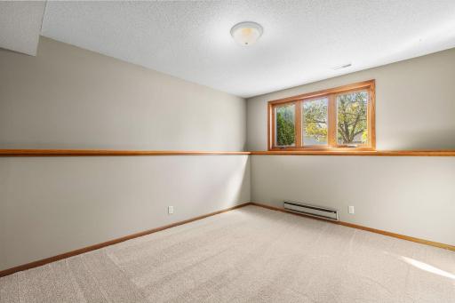 24-web-or-mls-1719 Cudd Circle Hudson-37.jpg