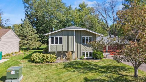 2-web-or-mls-1719 Cudd Circle Hudson-02.jpg