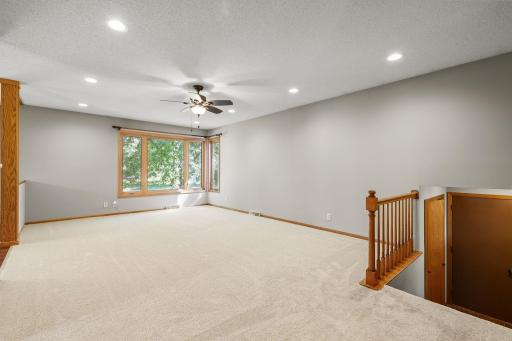 6-web-or-mls-1719 Cudd Circle Hudson-21.jpg