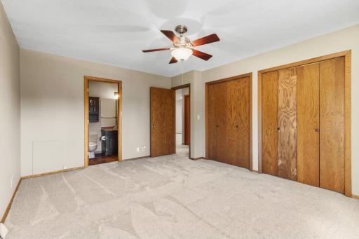 16-web-or-mls-1719 Cudd Circle Hudson-18.jpg
