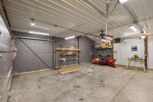12560 Lockridge Avenue North - Spacecrafting - 0108.jpg