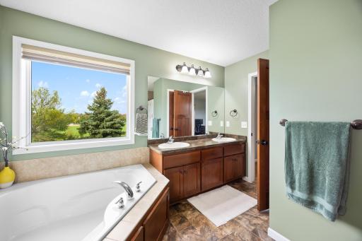 17224 64th Place N, Maple Grove, MN 55311