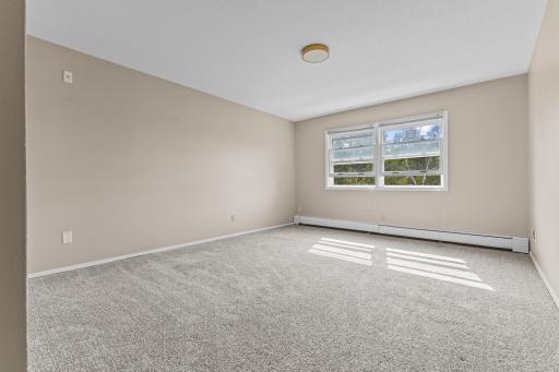 2730 Dale Street N, D305, Roseville, MN 55113